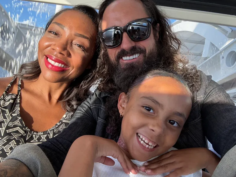Jeremy Phelps with his family.